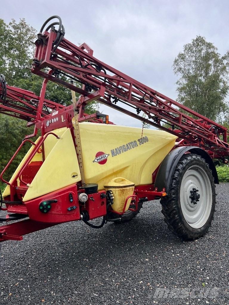 Hardi Navigator 3000 牵引式喷雾机