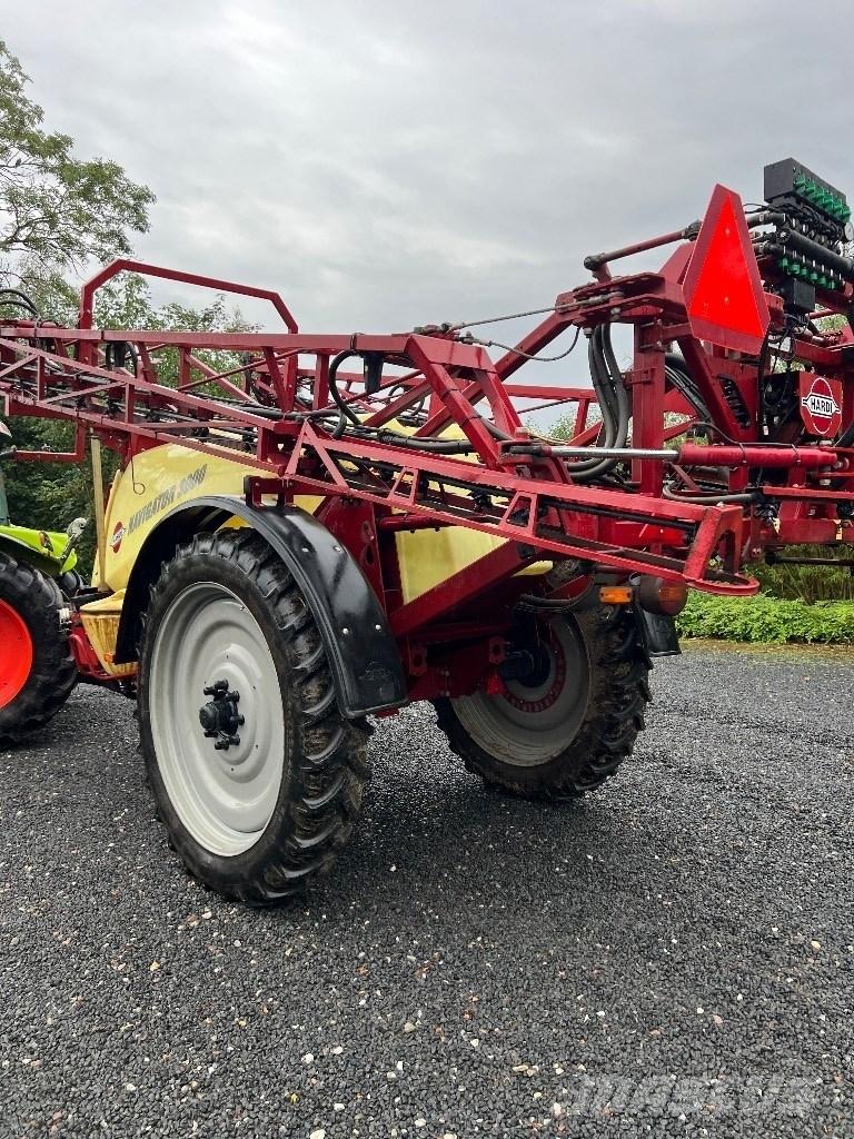 Hardi Navigator 3000 牵引式喷雾机