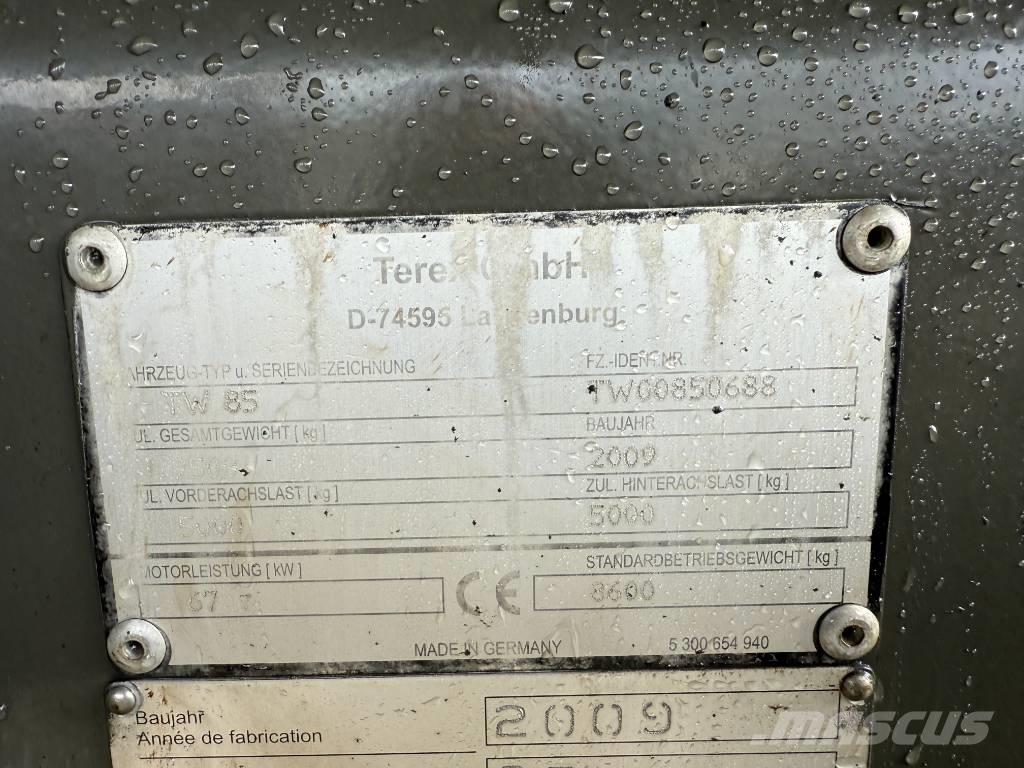 Terex TW 85 轮式挖掘机