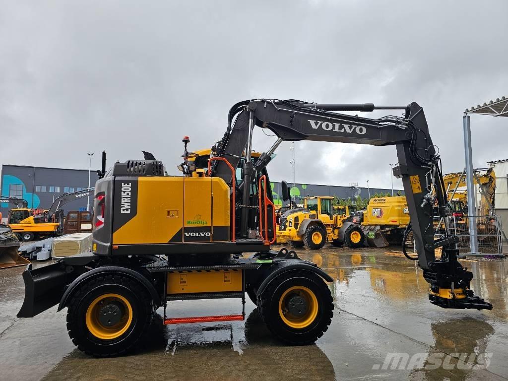 Volvo EWR150E 轮式挖掘机