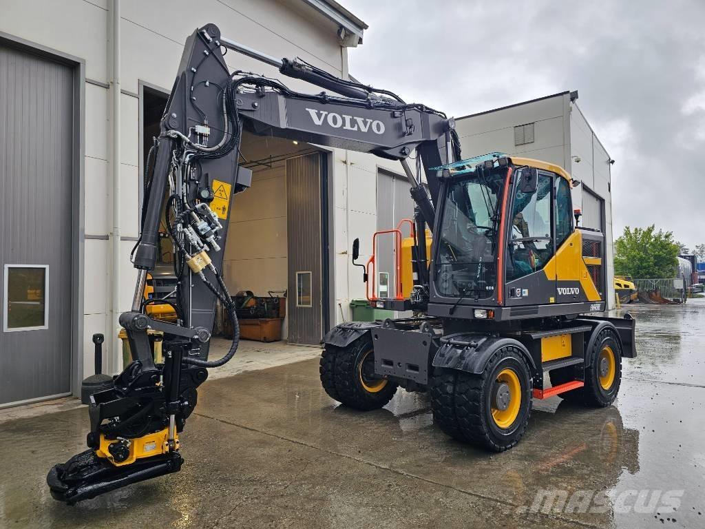 Volvo EWR150E 轮式挖掘机