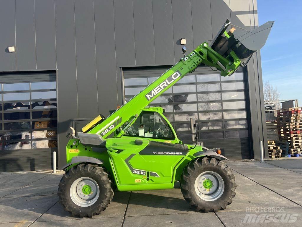 Merlo TF38.10 136 伸缩臂叉装车|叉装车