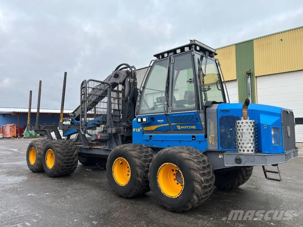 Rottne F15D 集运机