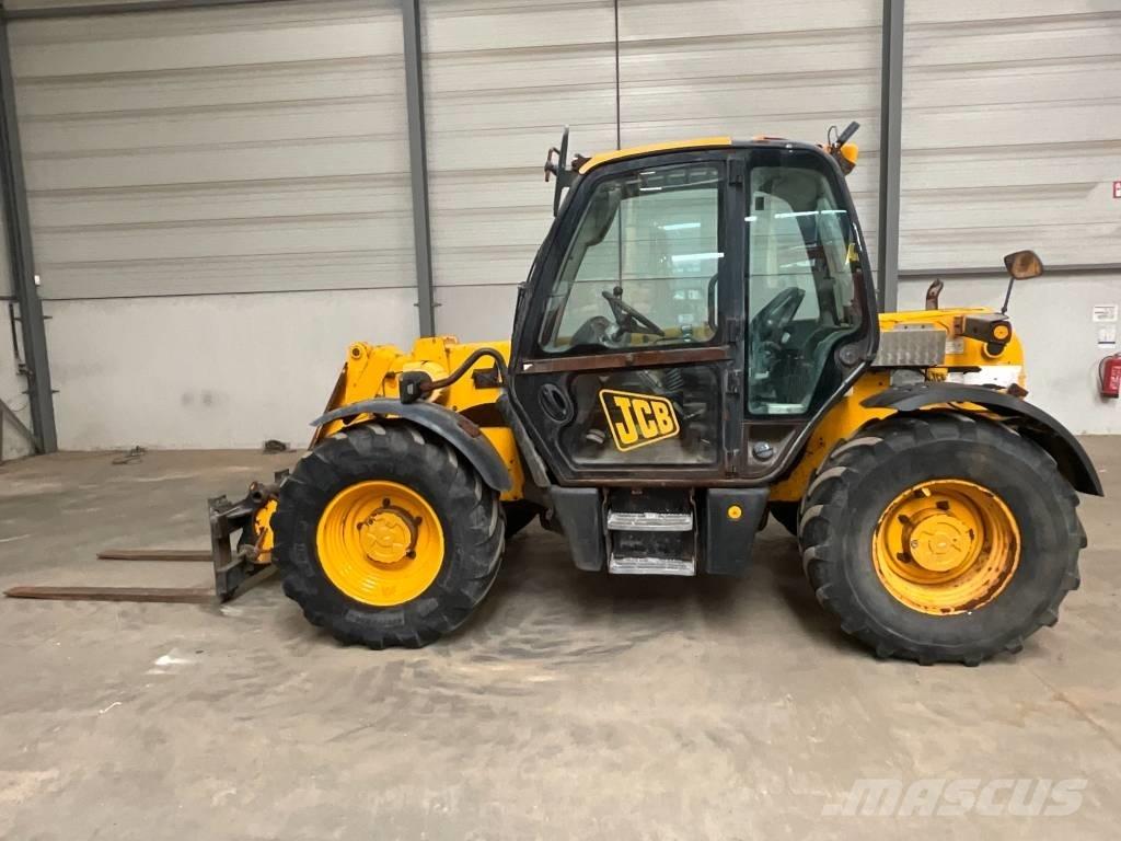 JCB 536-60 伸缩臂叉装车|叉装车