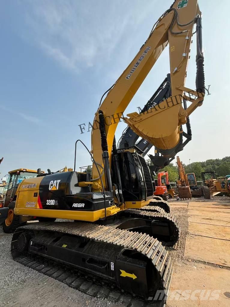 CAT 320D2L 履带挖掘机