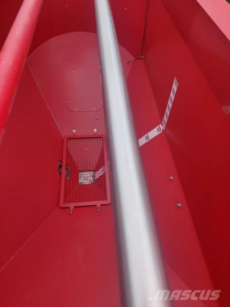 Horsch Pronto 6 DC 条播机