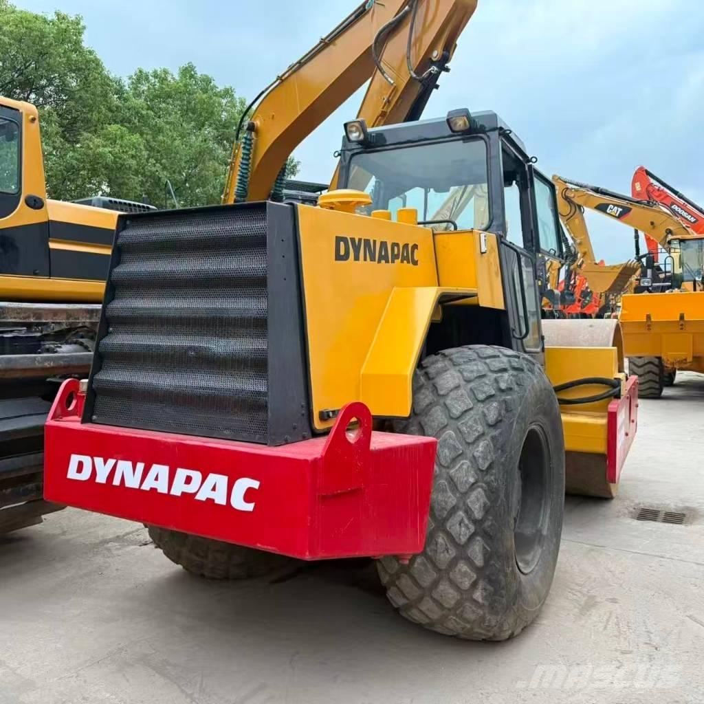 Dynapac CA 30 D 单轮压路机