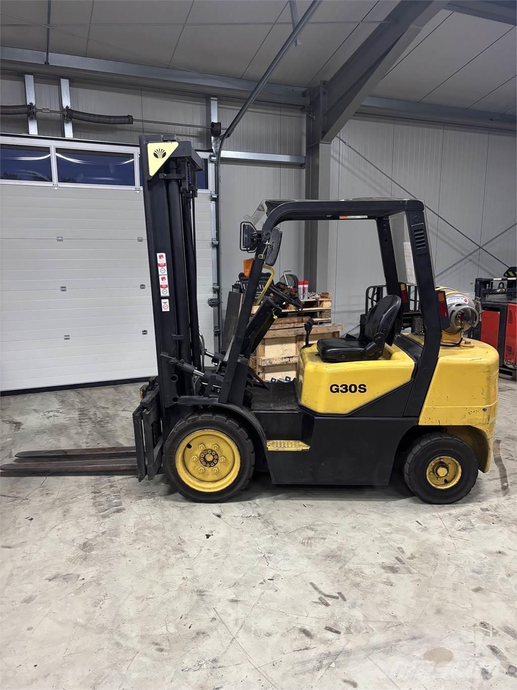Doosan G30 天然气叉车