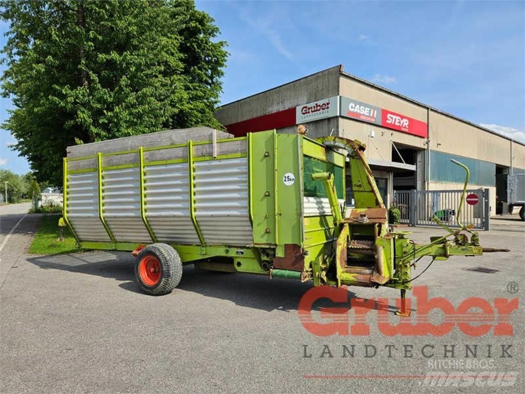 CLAAS Rapido 40 自动装载拖车