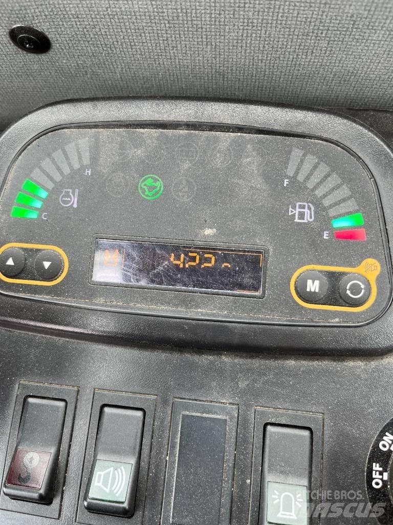 Hyundai R25Z-9 AK 小型挖掘机