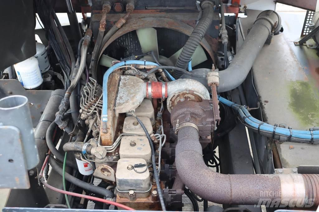Terberg YT180 码头牵引车