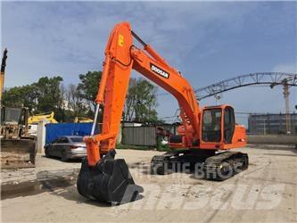 Doosan DX 225 LC 小型挖掘机