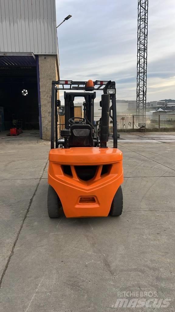 Doosan D 30 G 柴油叉车