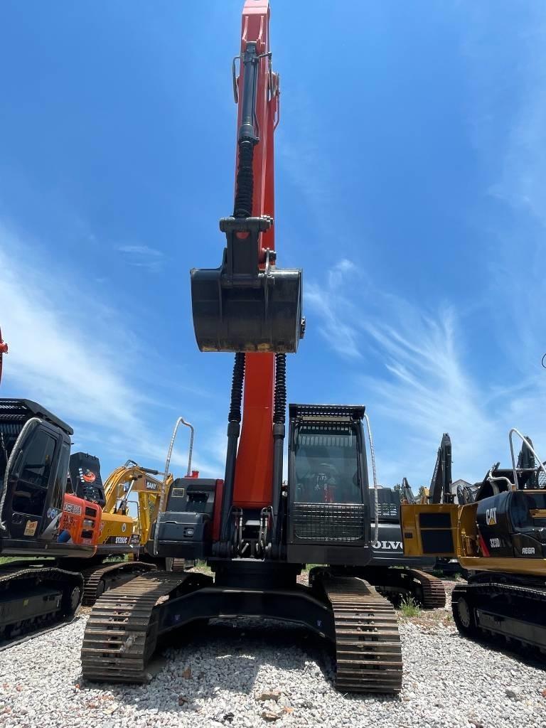 Hitachi ZX 240 履带挖掘机