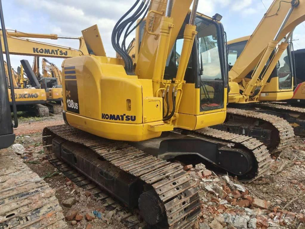 Komatsu PC 138 履带挖掘机