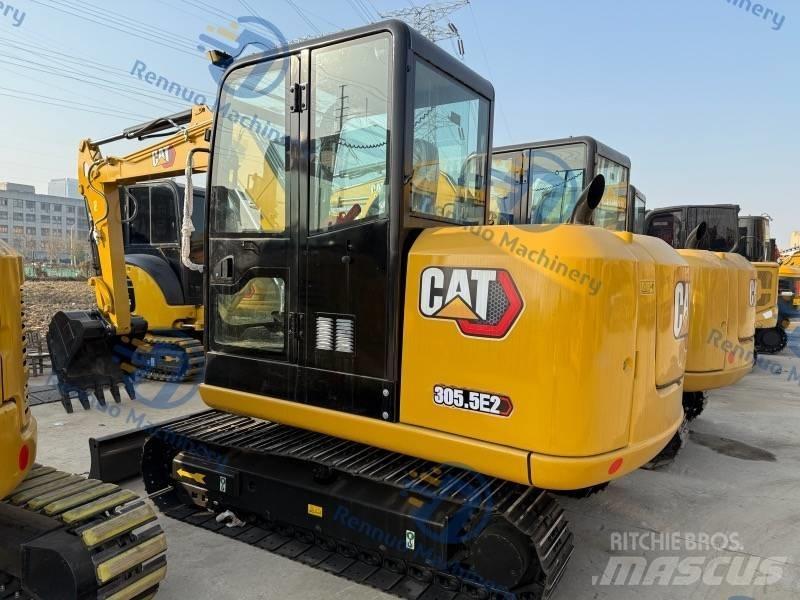 CAT 305.5 E2 小型挖掘机