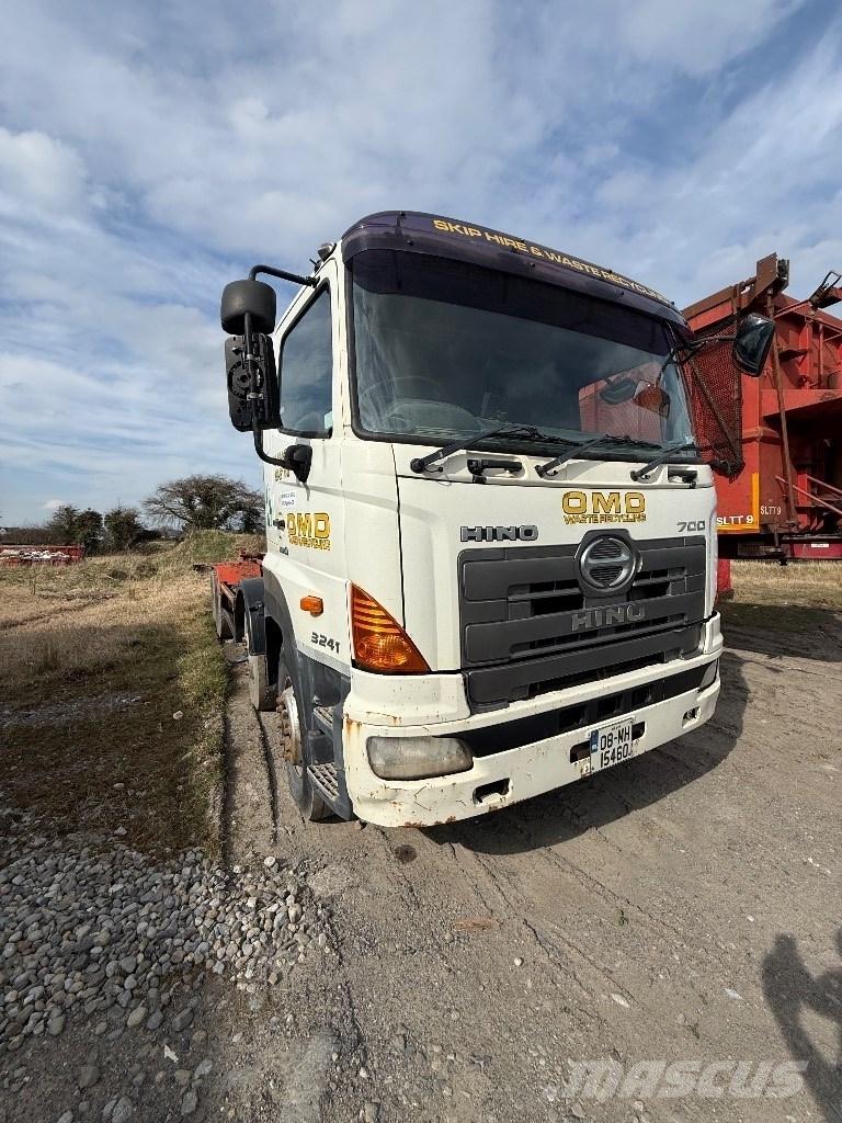 Hino 700 工程吊钩车