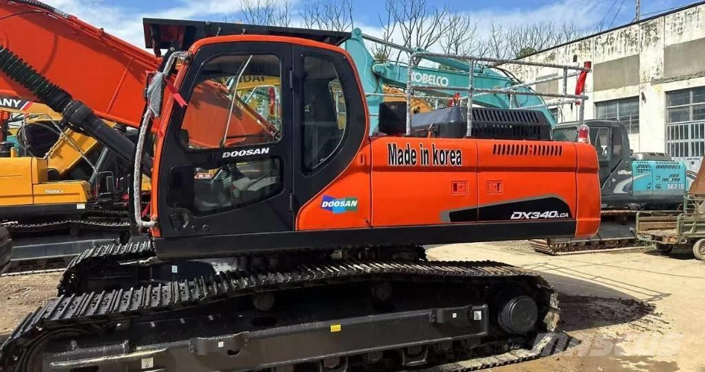 Doosan DX340 履带挖掘机