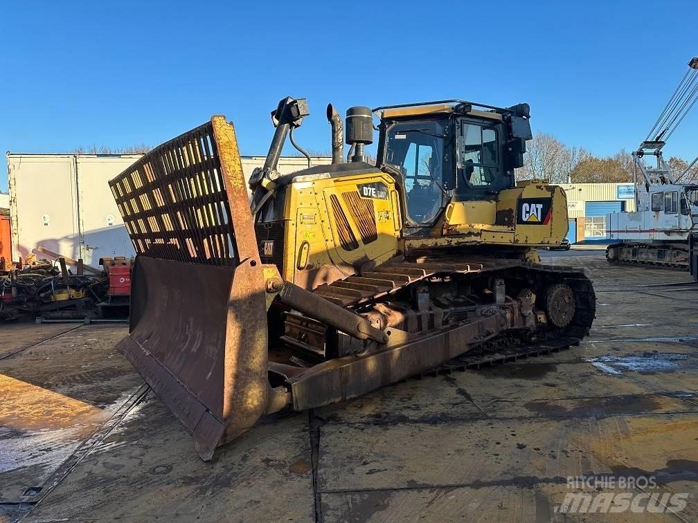 CAT D7E 履带式推土机