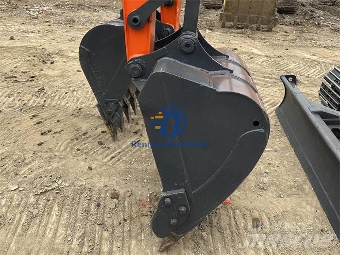 Doosan DX 80 小型挖掘机