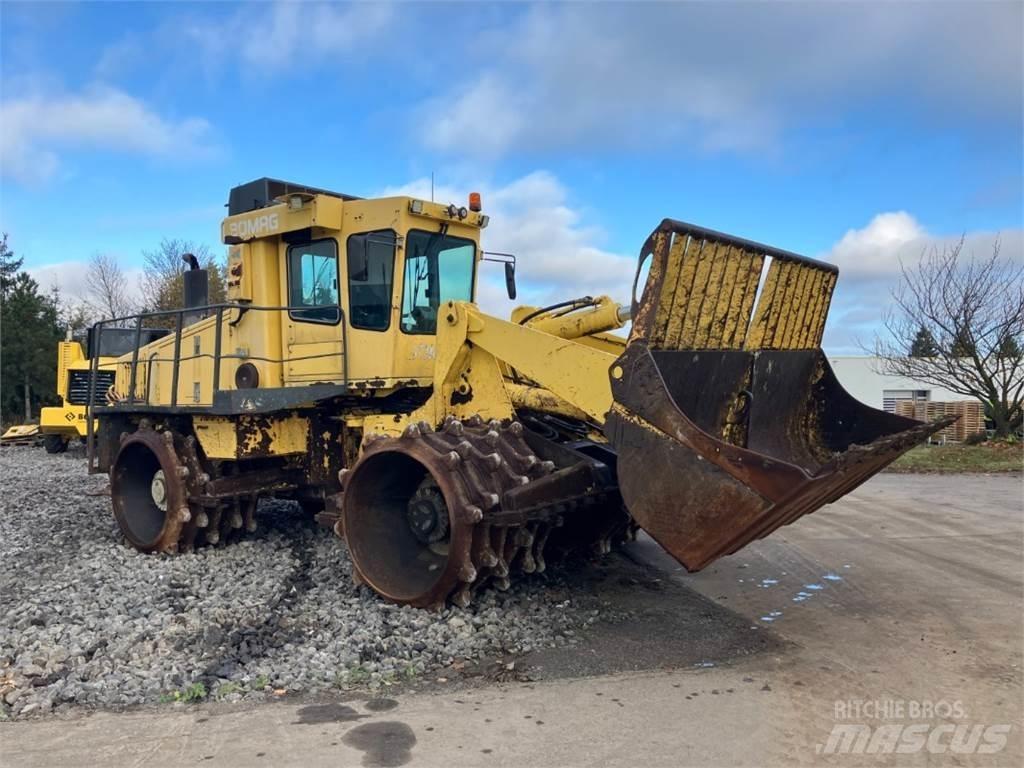 Bomag DE BC 772 RS 垃圾压实机