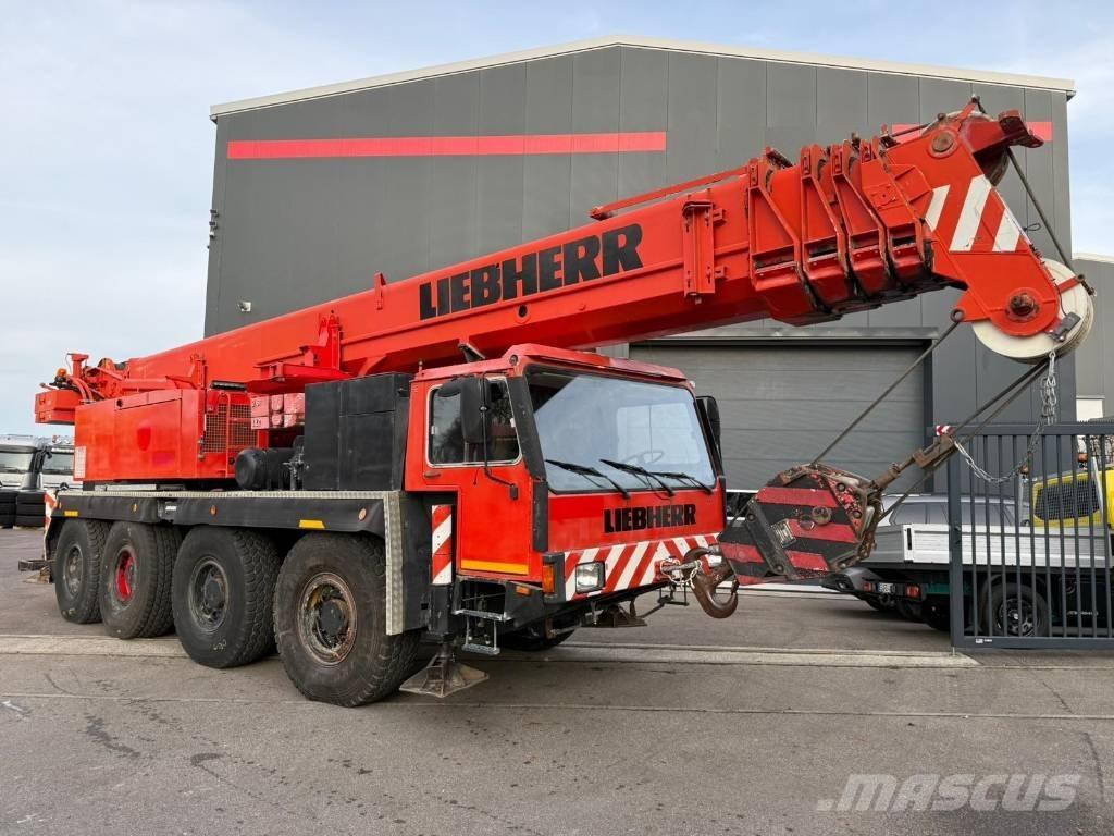 Liebherr LTM 1070 全地面起重机︳移动式起重机