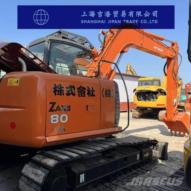 Hitachi ZX 80 中型挖掘机