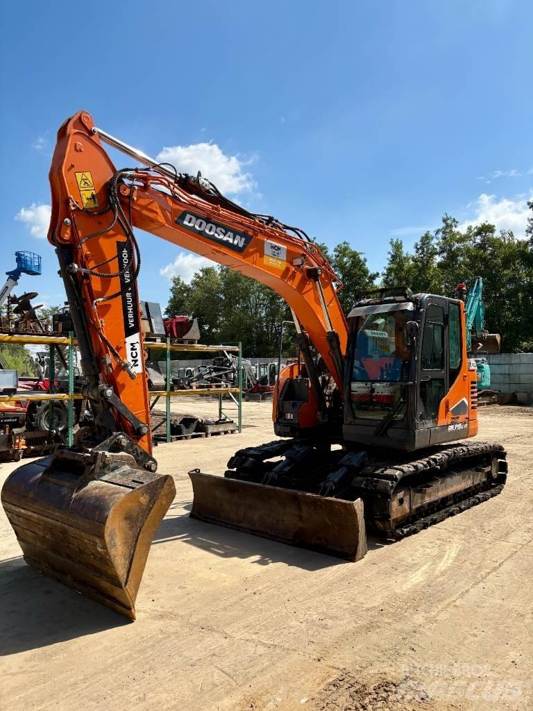 Doosan DX 140 LCR 履带挖掘机