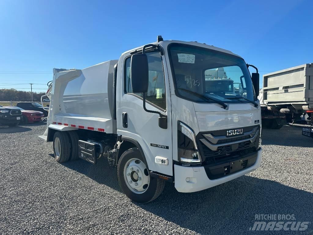 Isuzu NRR 垃圾车
