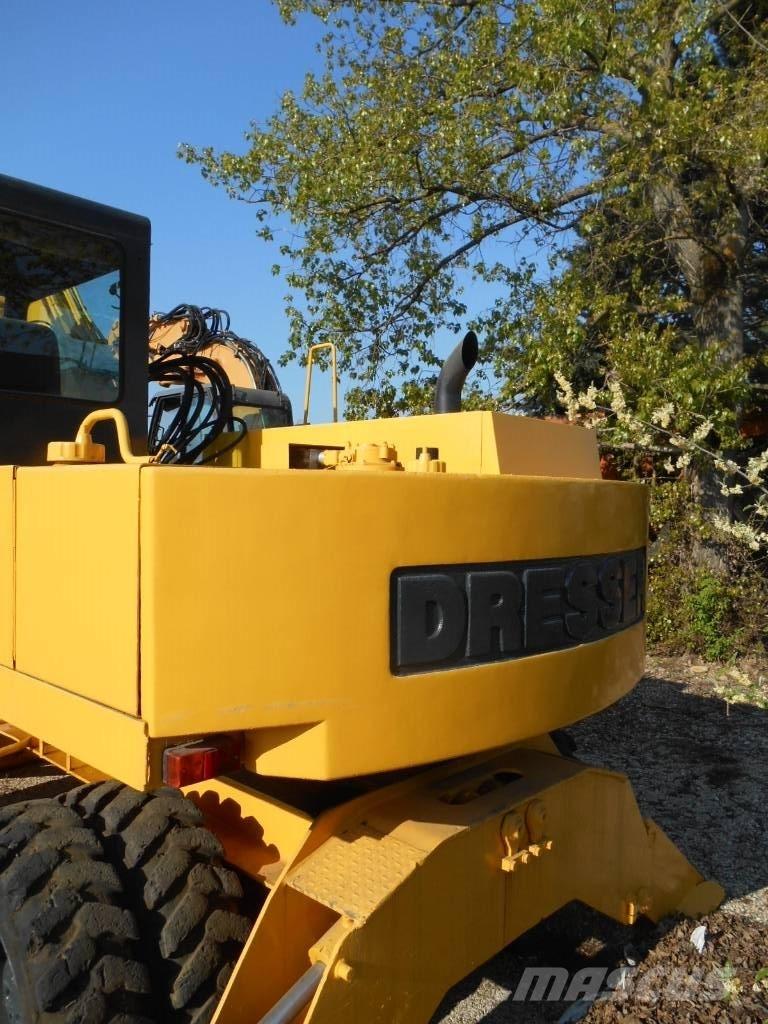 Furukawa 625E 轮式挖掘机