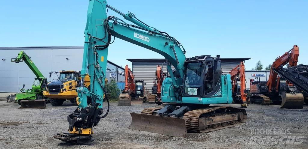 Kobelco SK230SRLC-5 履带挖掘机