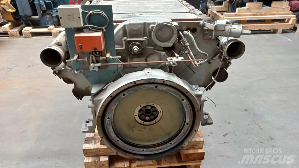 Deutz F12L413 发动机