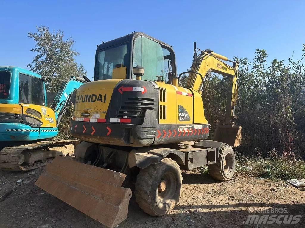 Hyundai R60W-7 履带挖掘机