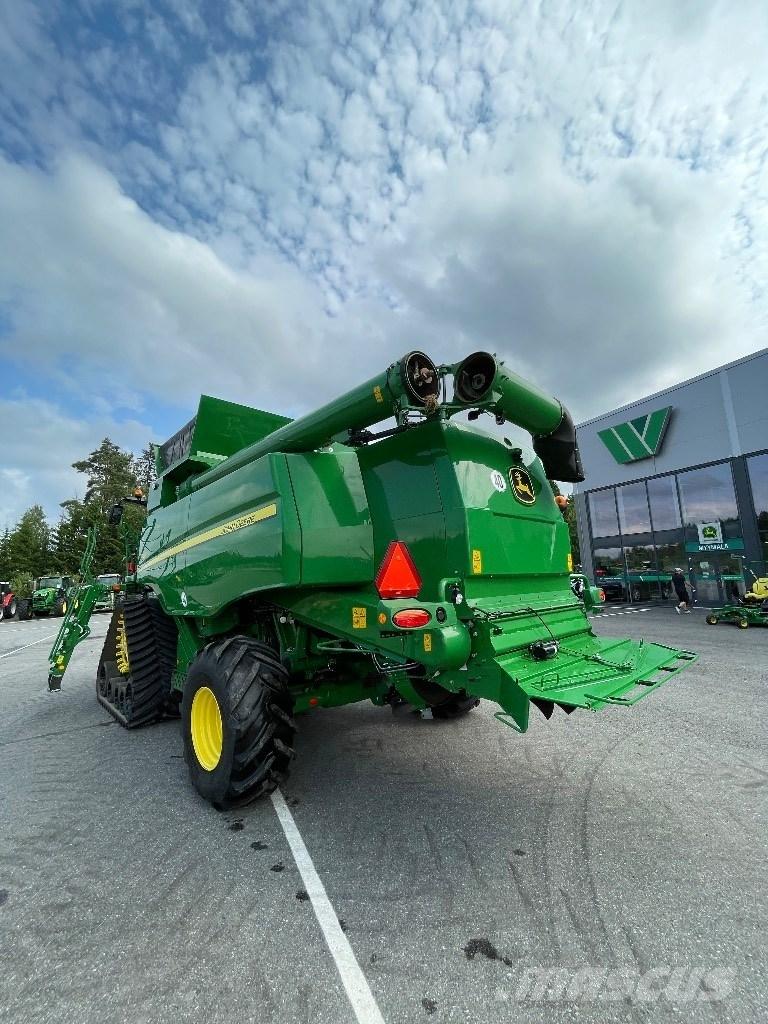 John Deere T670 i 联合收割机