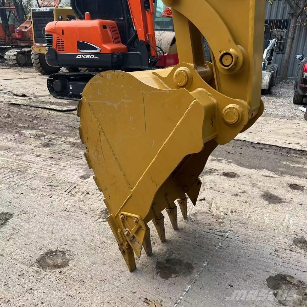 CAT 307E2 小型挖掘机