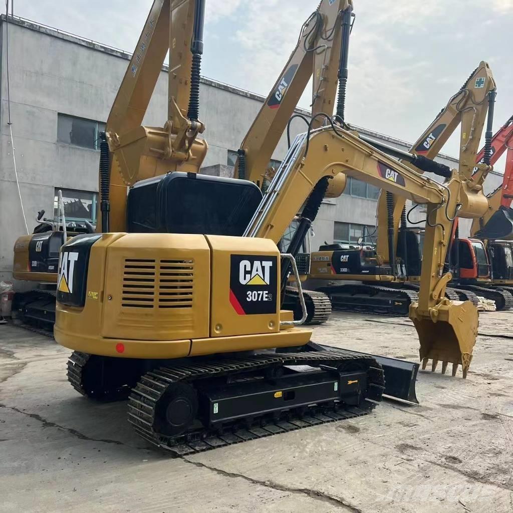 CAT 307E2 小型挖掘机