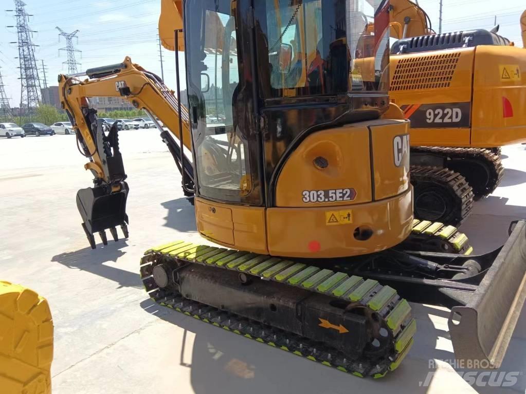 CAT 303.5E2 履带挖掘机