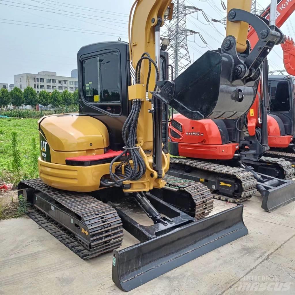 CAT 303.5E2 履带挖掘机