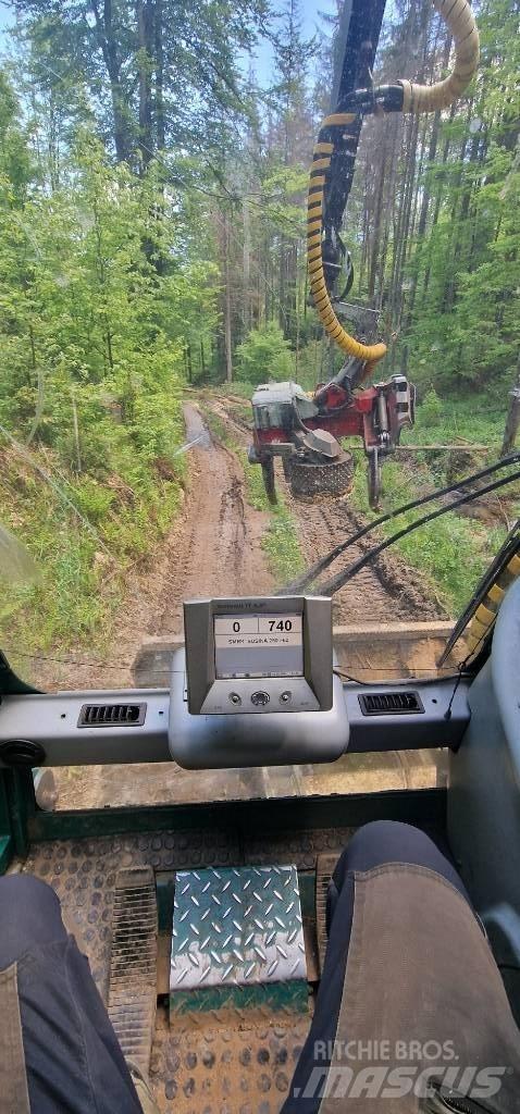 Neuson 242hvt 收割机