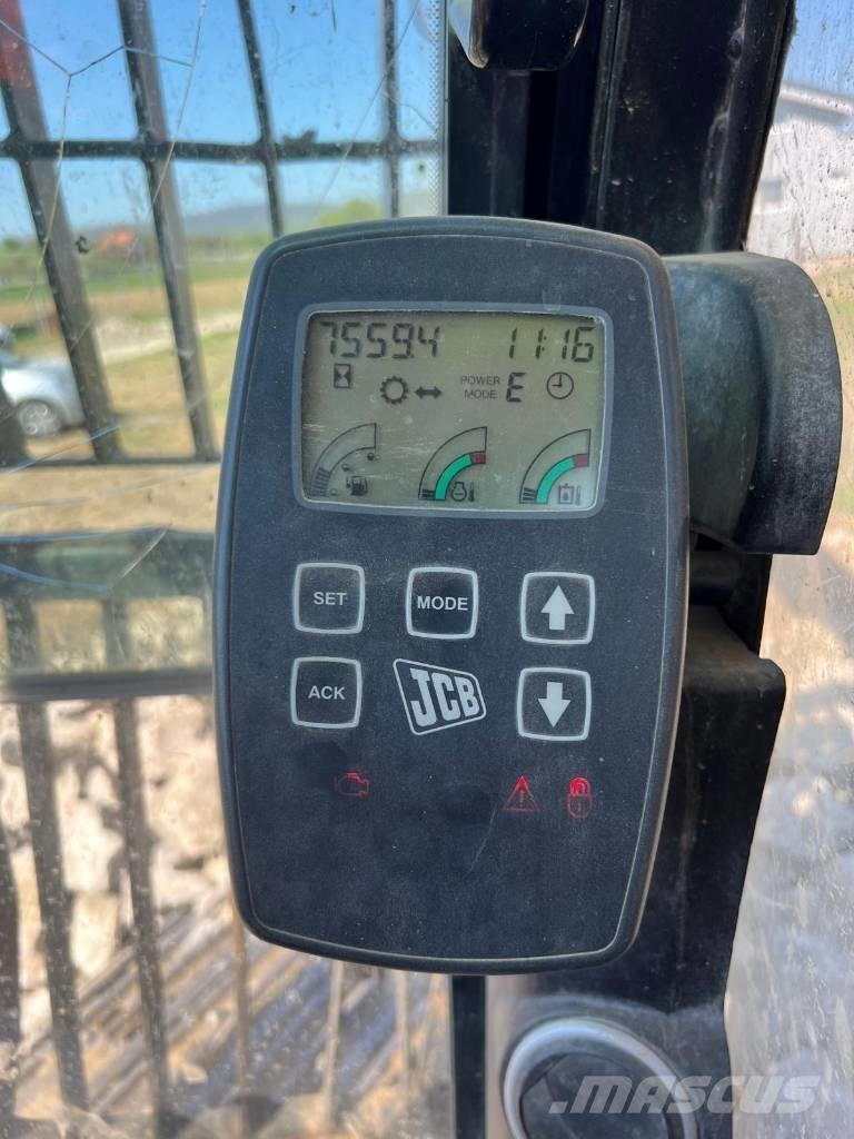 JCB JS 260 XD 底盘和悬架