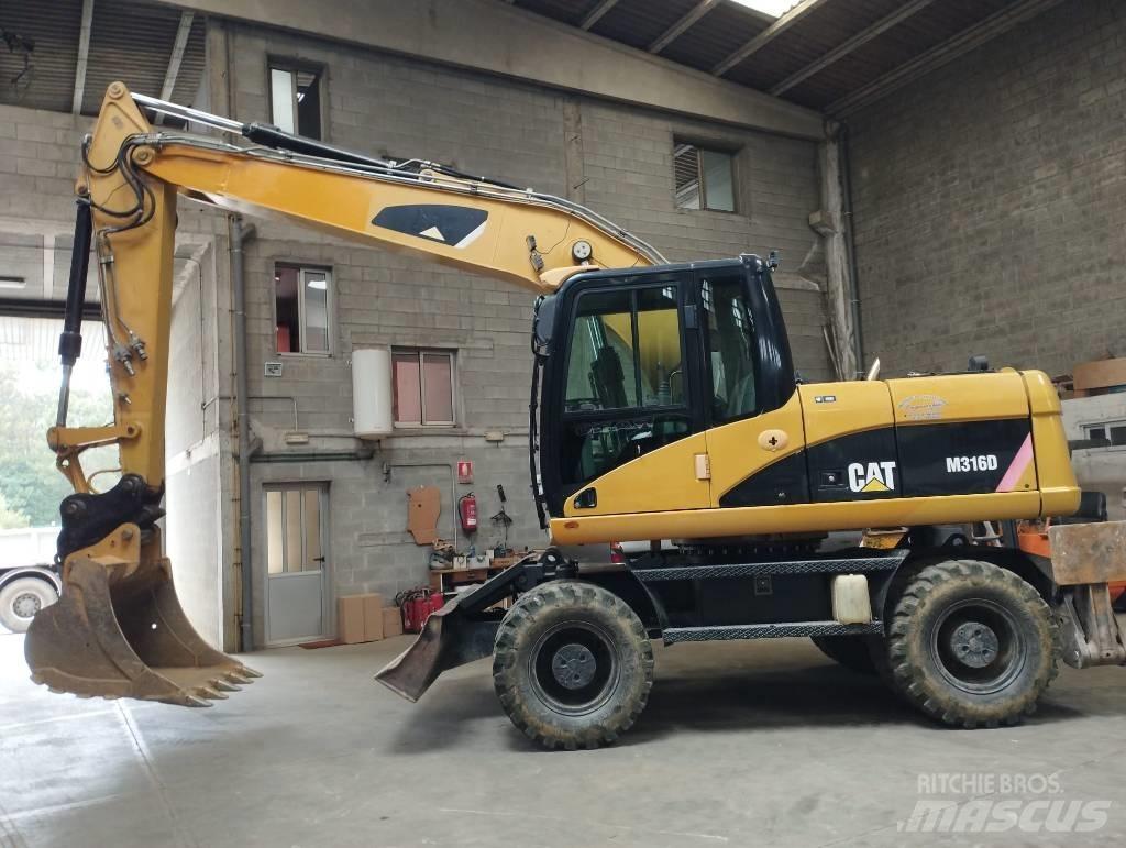 CAT M 316 D 轮式挖掘机