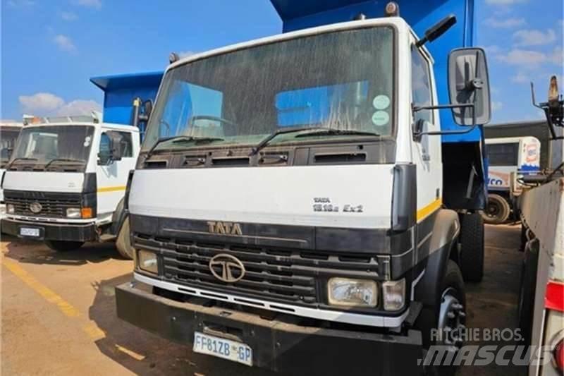 Tata LPK 其他货车