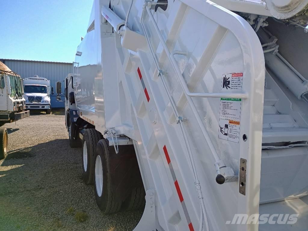  Crane Carrier LE 垃圾车