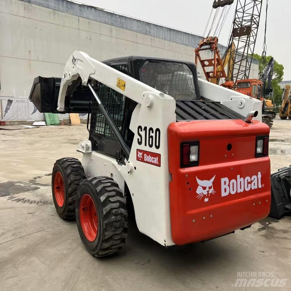 Bobcat S 160 滑移装载机