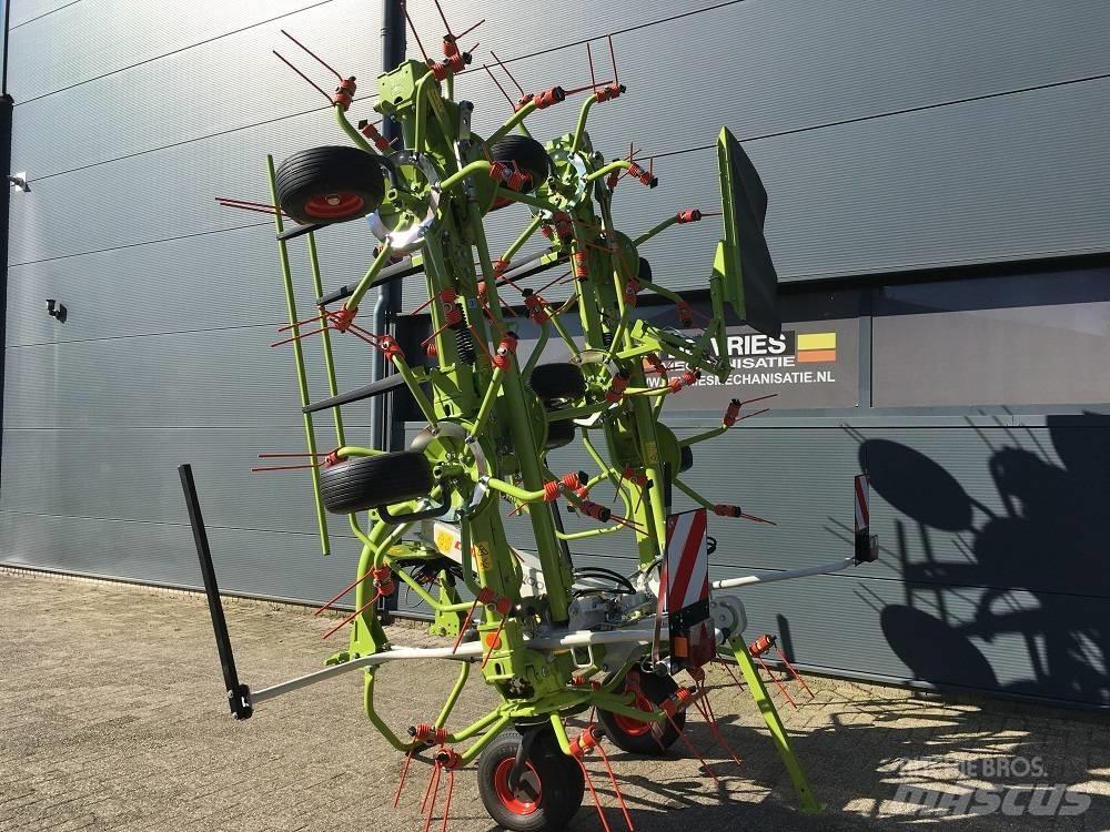 CLAAS Volto 1100 犁耙和摊草机