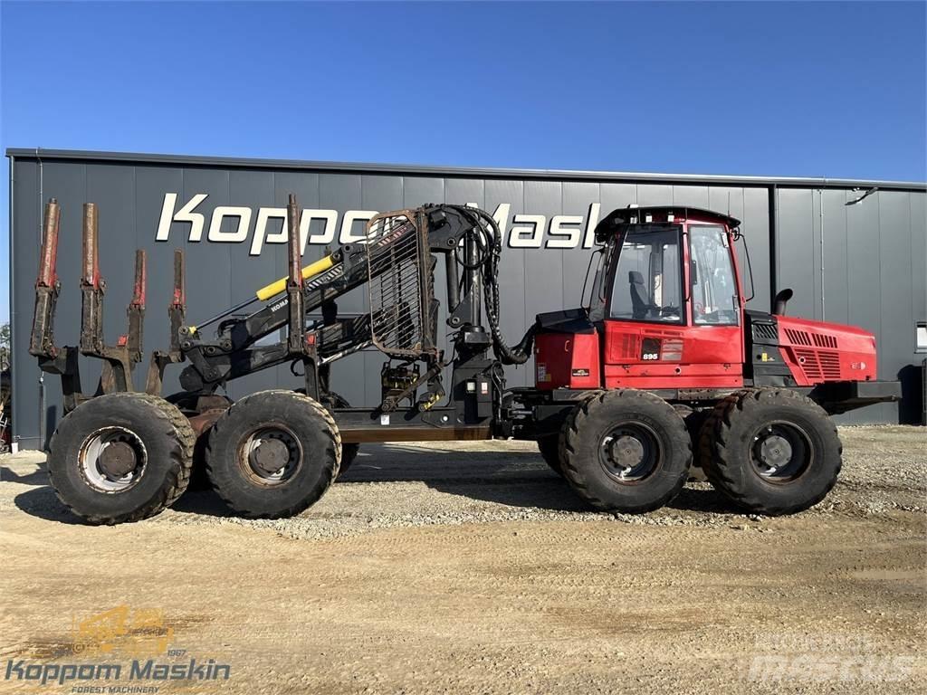 Komatsu 895 集运机