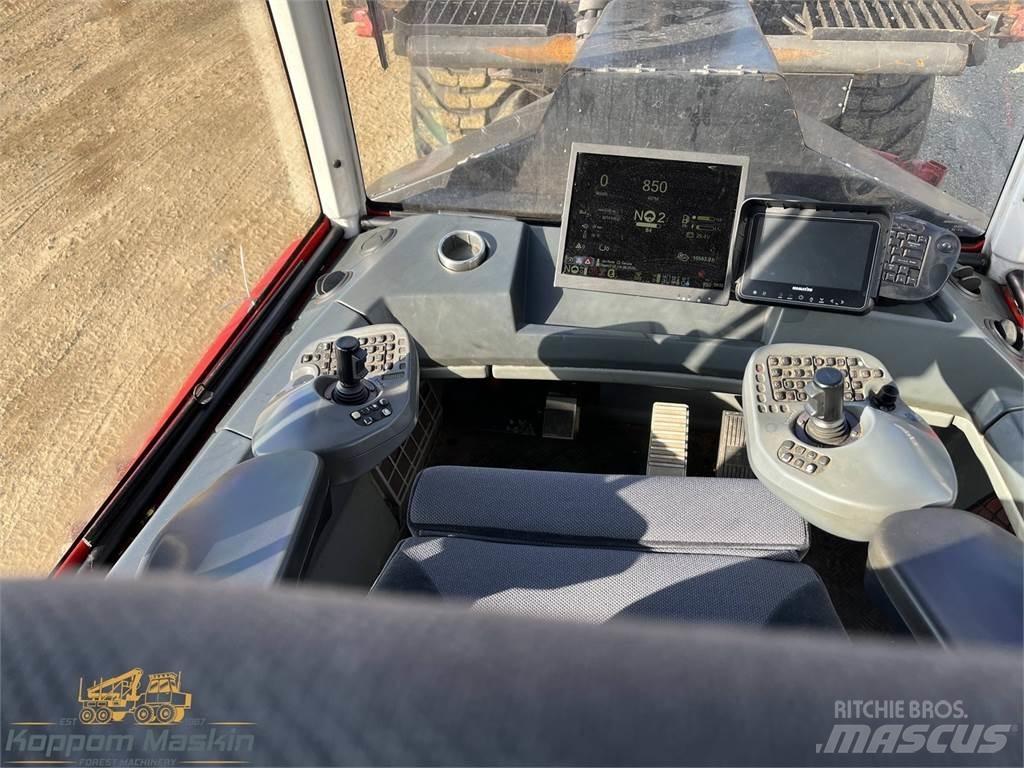 Komatsu 895 集运机