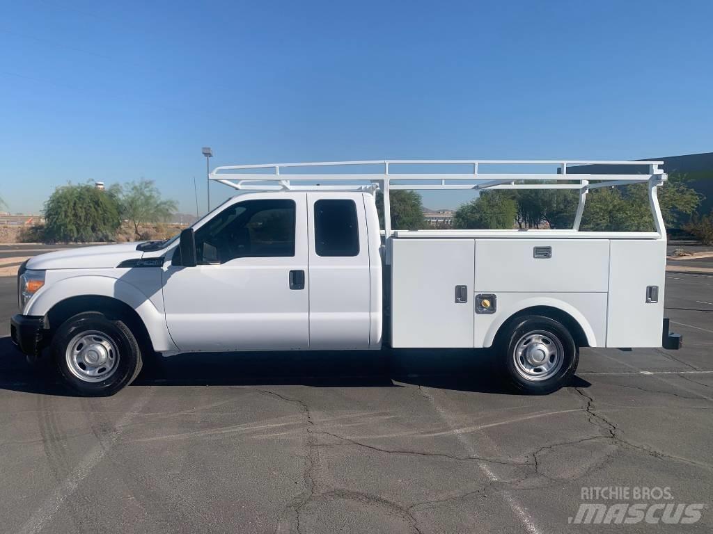 Ford F 350 皮卡车