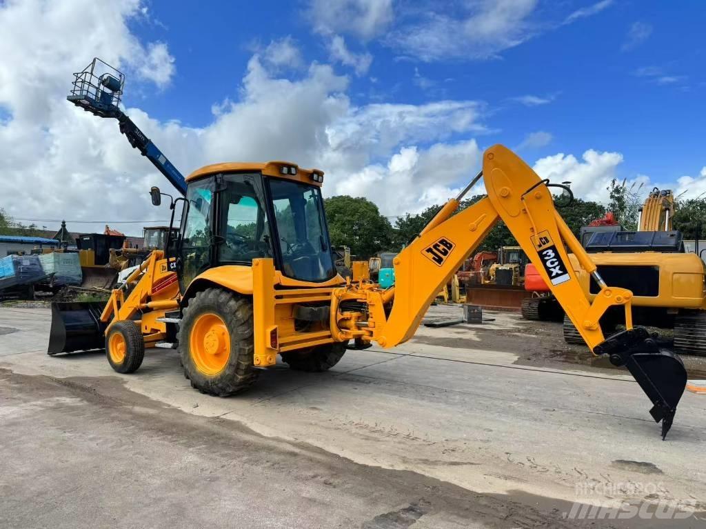 JCB 3 CX 反铲装载机