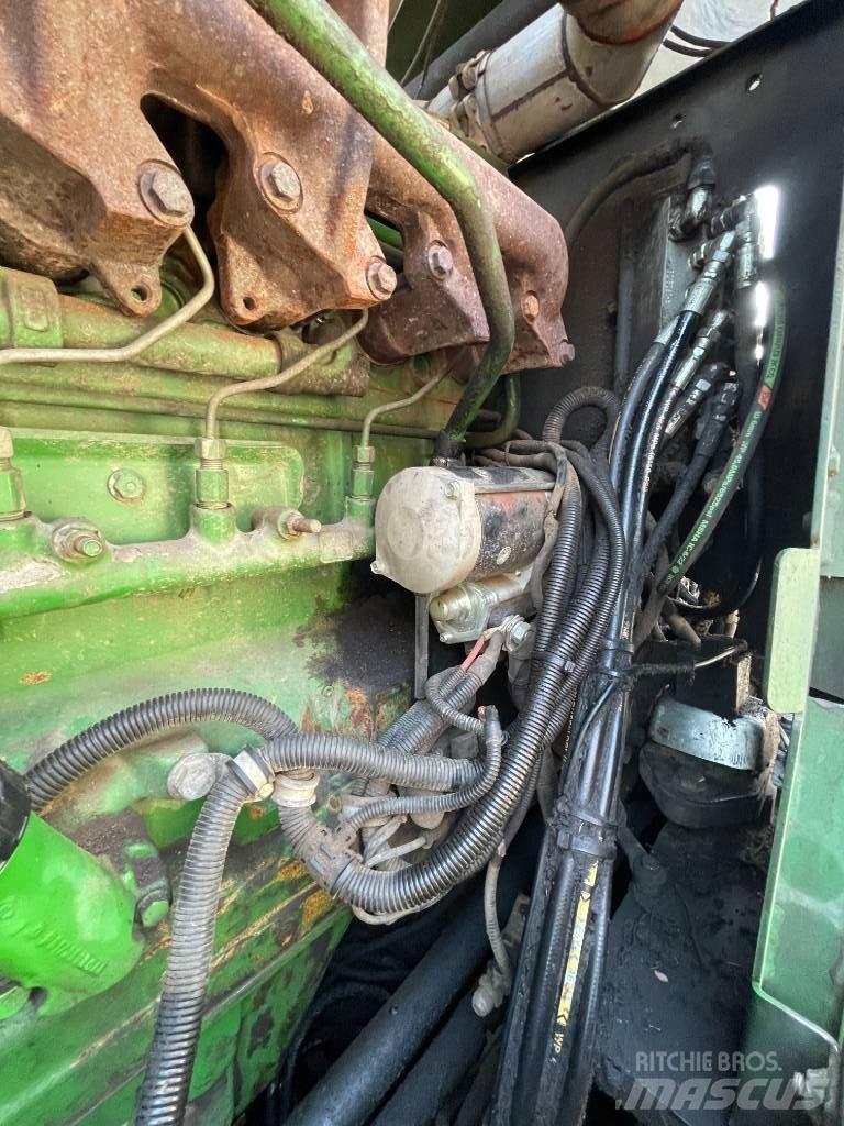 John Deere 1070E 收割机